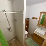 Veronka Vendékház Apartamento Gombosszeg