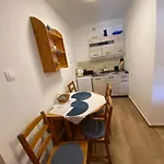 Veronka Vendékház * Gombosszeg