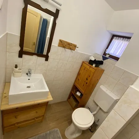 Veronka Vendékház Apartamento