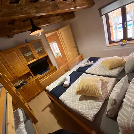 Apartamento Veronka Vendékház *